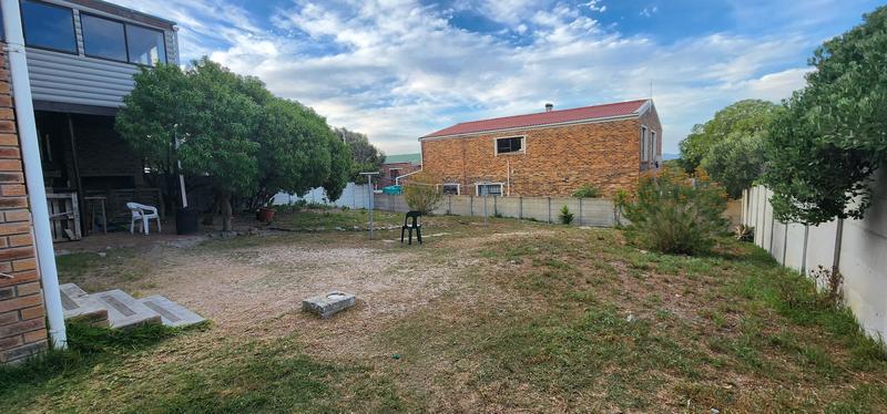 3 Bedroom Property for Sale in Kleinbaai Western Cape
